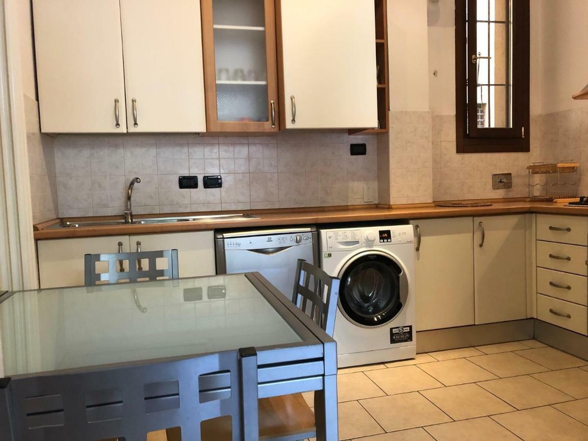 בולוניה Pizzardi39 - The Place Apartments מראה חיצוני תמונה